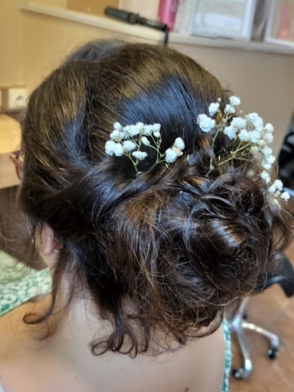Réalisation de coiffure au salon Coif’Actuel à Templeuve