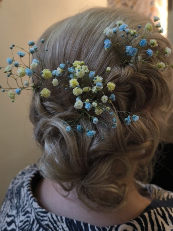 Réalisation de coiffure au salon Coif’Actuel à Templeuve