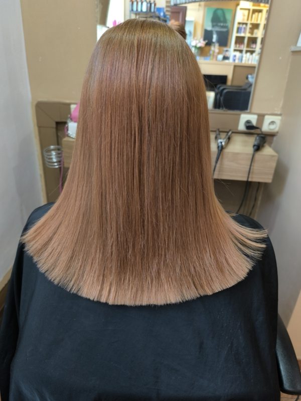 Réalisation de coiffure au salon Coif’Actuel à Templeuve