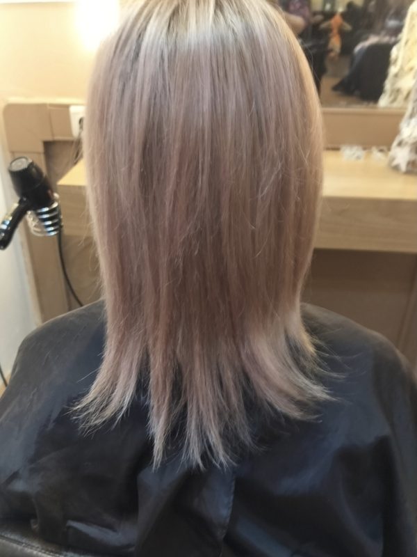 Réalisation de coiffure au salon Coif’Actuel à Templeuve